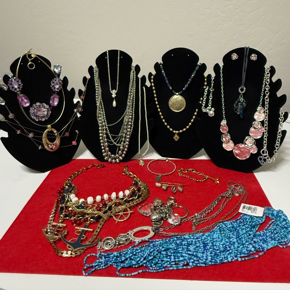 Elegant Multi-Color Necklace Set